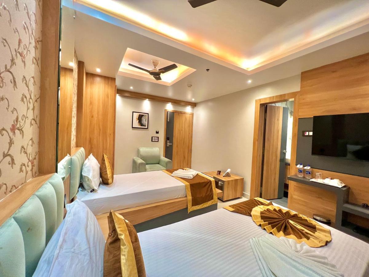 Hotel The Magnum Deoghar Zewnętrze zdjęcie