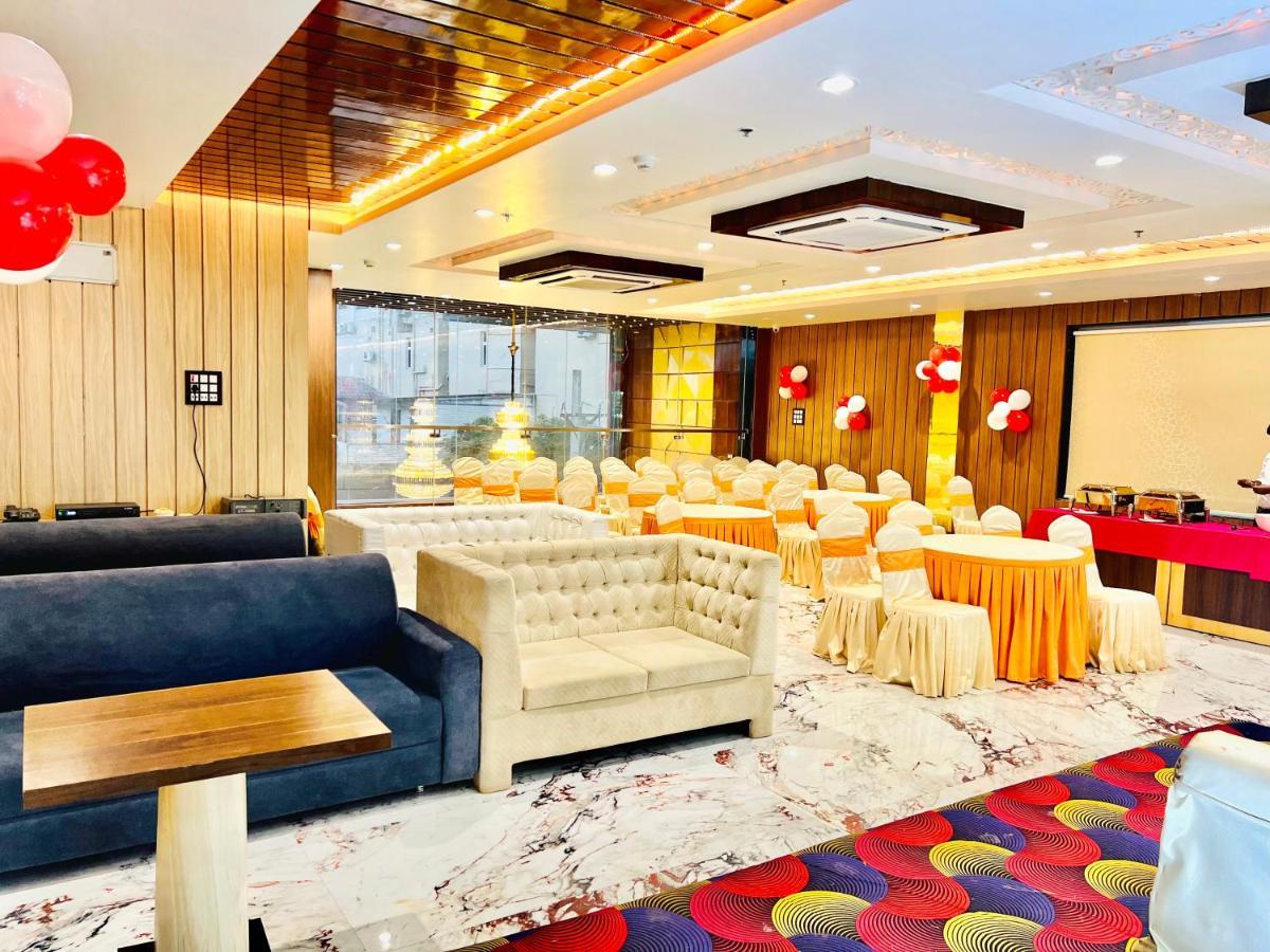 Hotel The Magnum Deoghar Zewnętrze zdjęcie